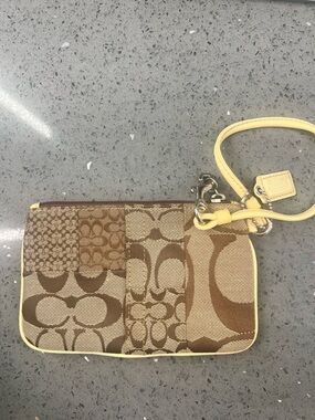 Coach Signature Patchwork Vintage Wristlet - Tan & Brown